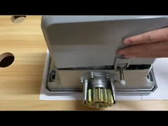 리모콘과 은색 알루미늄 자동 미닫이 오프너 과중한 업무