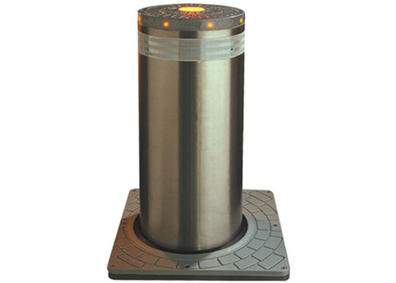 교통 통제를 위한 70T 하중 및 IP68 보호 기능을 갖춘 방수 자동 상승 볼라드