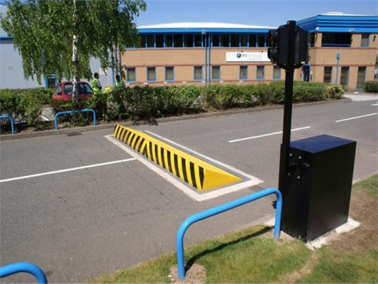 원격 제어 보안용 완전 자동 80T 적재 A3 강철 유압식 로드 블로커