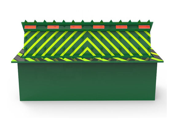 LED 경보 조명과 380V 전원 공급 장치와 함께 A3 강철에서 만들어진 완전 자동 수압 도로 차단기