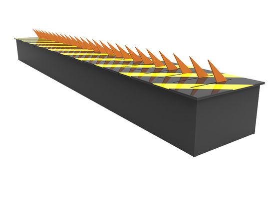 15cm 스파이크 높이 Q235 강철 IP68 보호 자동 수압 타이어 킬러 도로 스파이크 장벽