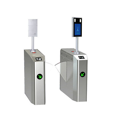 24V DC 모터 SS304 스테인리스 스틸과 1s 플래프 동작을 가진 철회 가능한 플래프 장벽 게이트